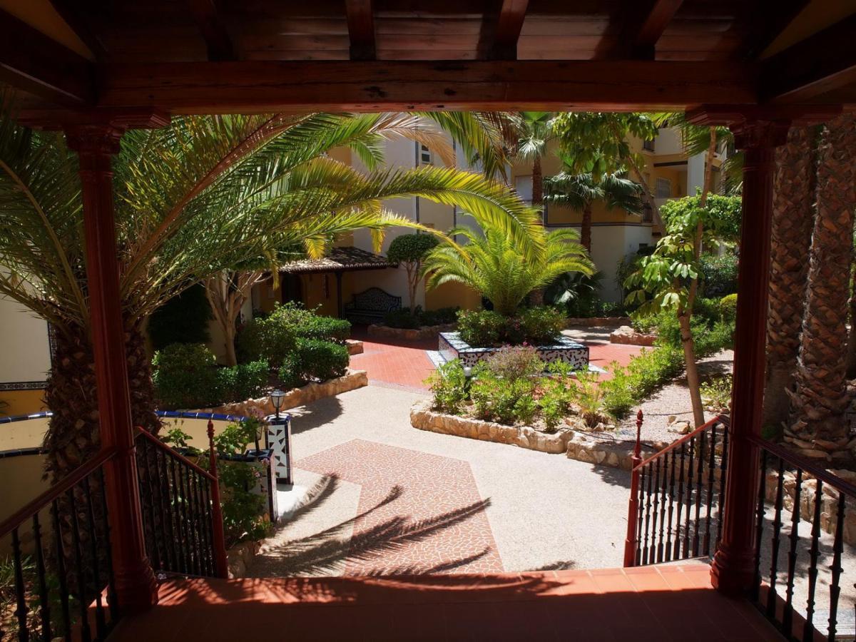 Sunny Apartment Aldea Del Mar Near The Sea ตอร์เรเวียคา ห้อง รูปภาพ